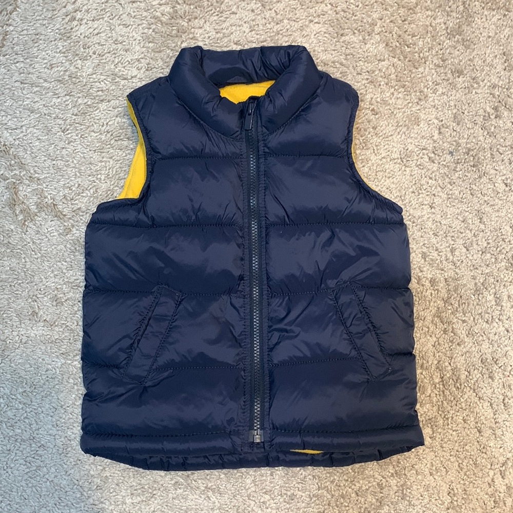Old Navy Puffer Vest